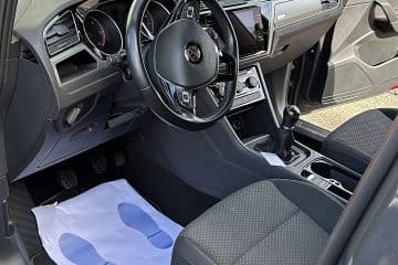 nettoyage auto intérieur à Pessac Volkswagen touran