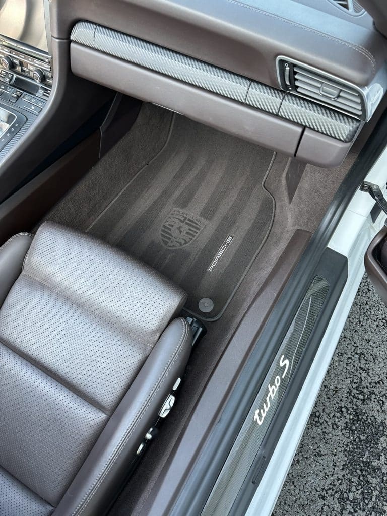 nettoyage interieur voiture bordeaux porsche